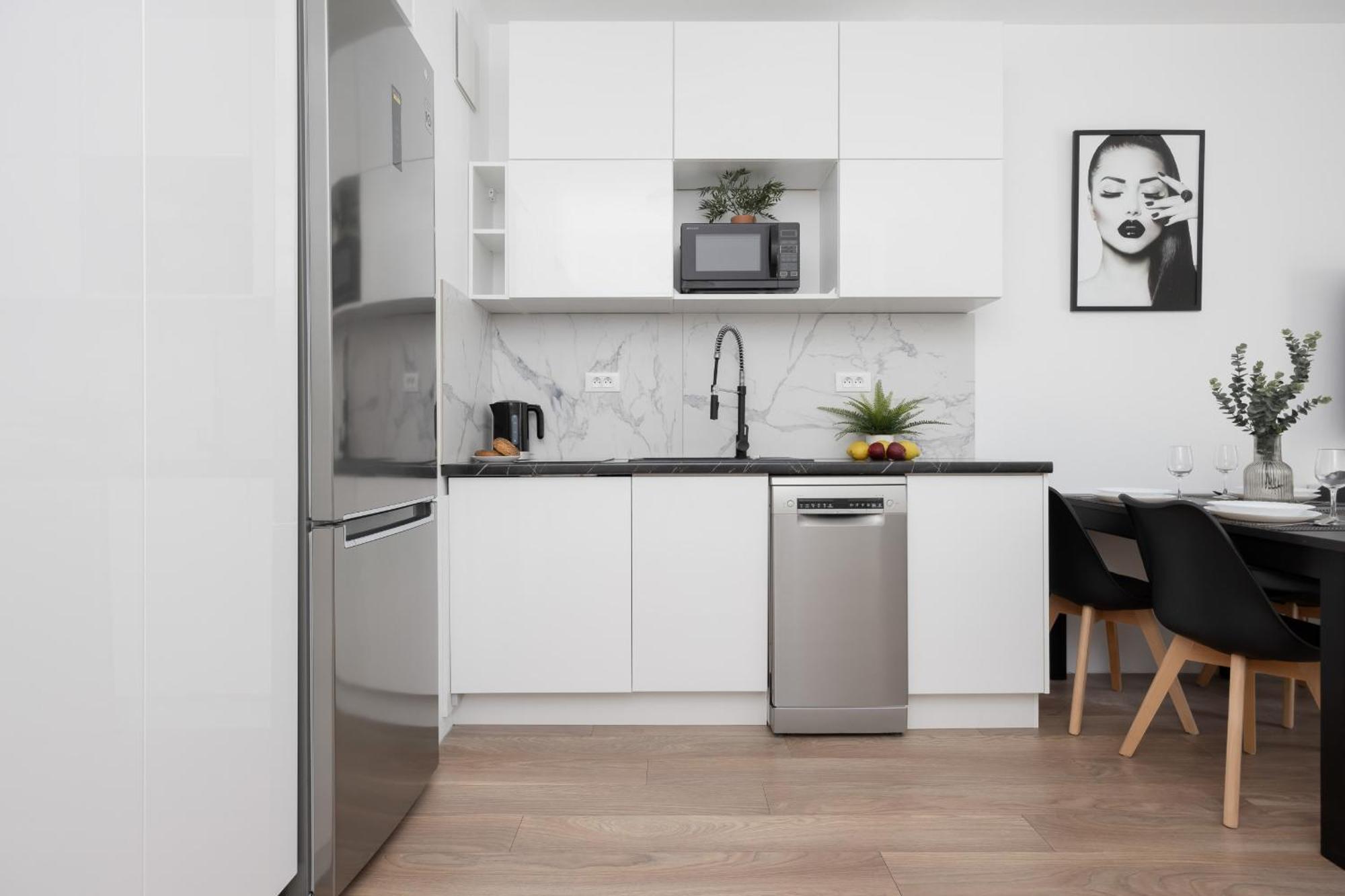 Appartamento Wyjatkowy Z 1 Sypialnia Sierakowskiego By Renters Varsavia